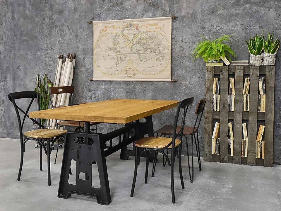 Kiedy warto rozważyć zakup stołu drewnianego?
